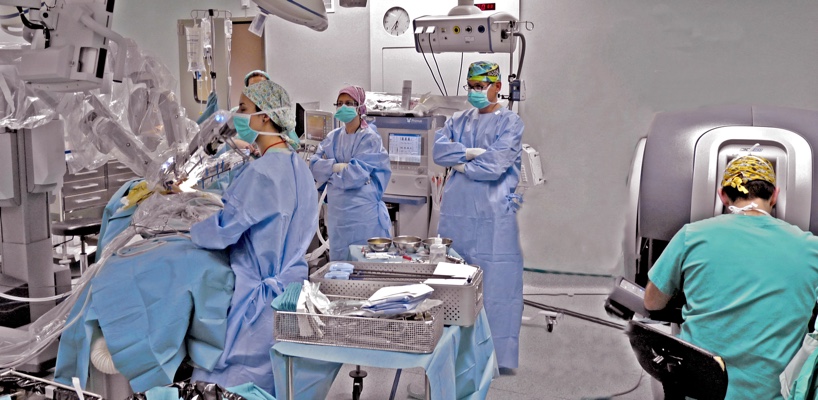 equipo cirugia toracica robotica